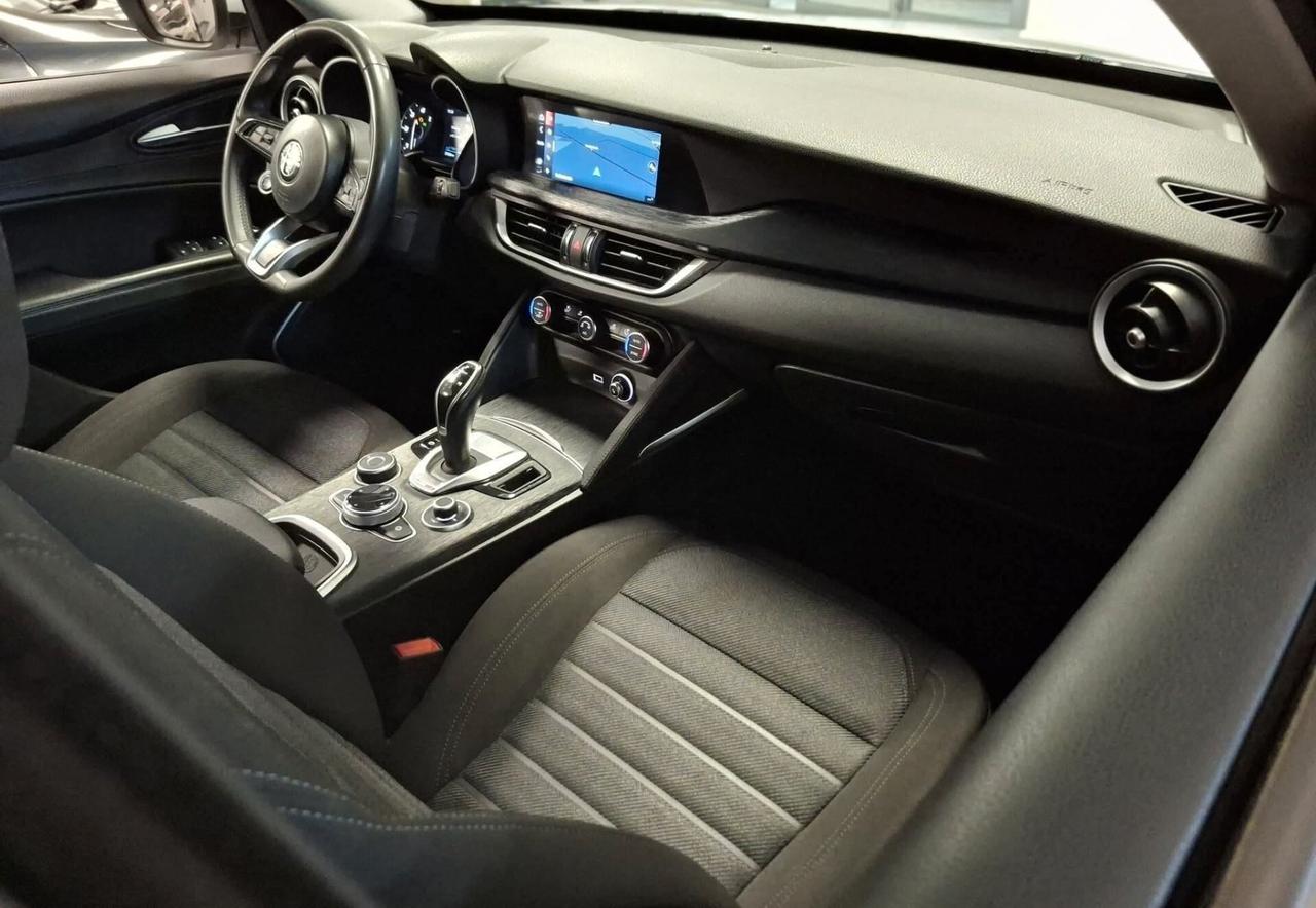 Alfa Romeo Stelvio 2.2 Turbodiesel 190 CV AT8 Q4 Business