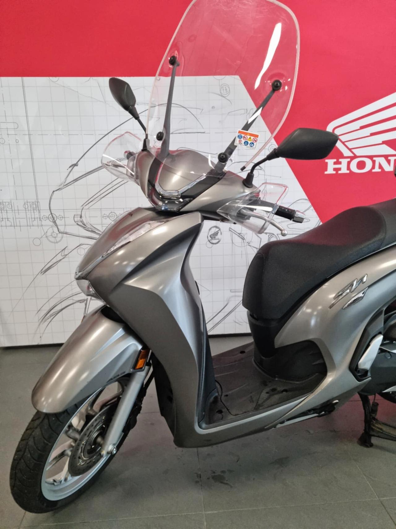 Honda SH 350 - 16.226 km - 2021