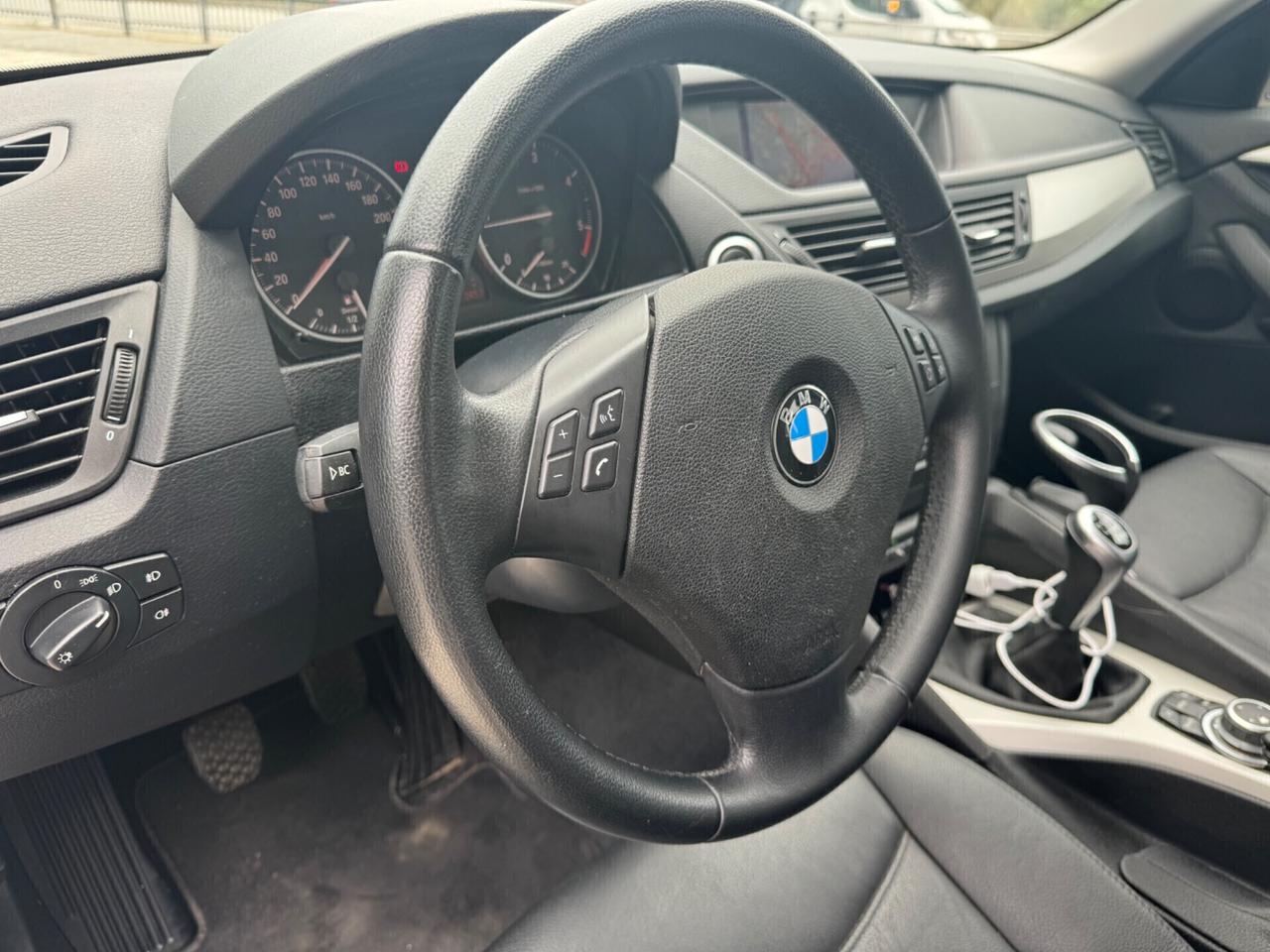 Bmw X1 BMW x1 2.0 xDrive18d 2011 120.000km PERMUTO