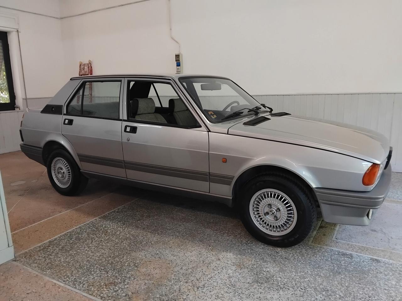 Alfa Romeo Giulietta 1.6 L