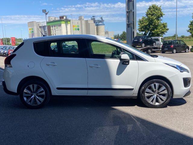 PEUGEOT 3008 1.6 HDi 115CV Active