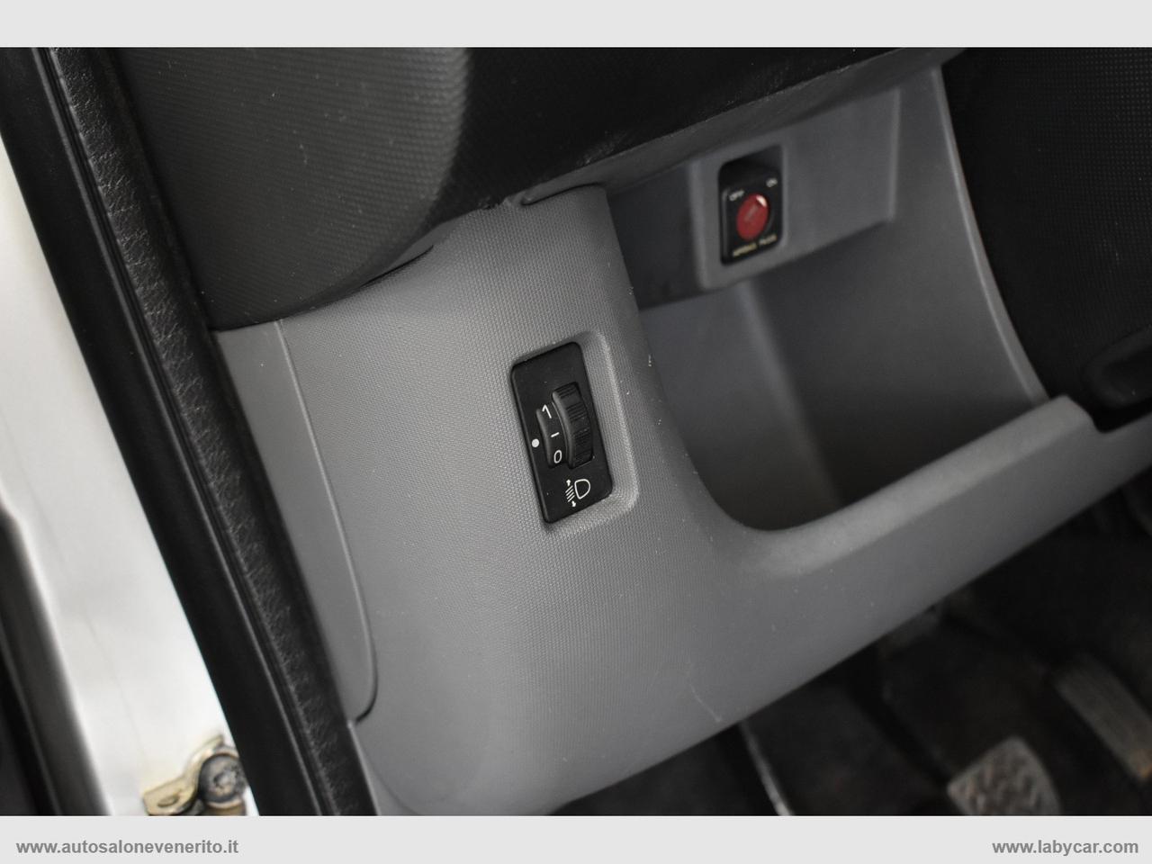 PEUGEOT 107 1.0 68 CV 5p. Plaisir
