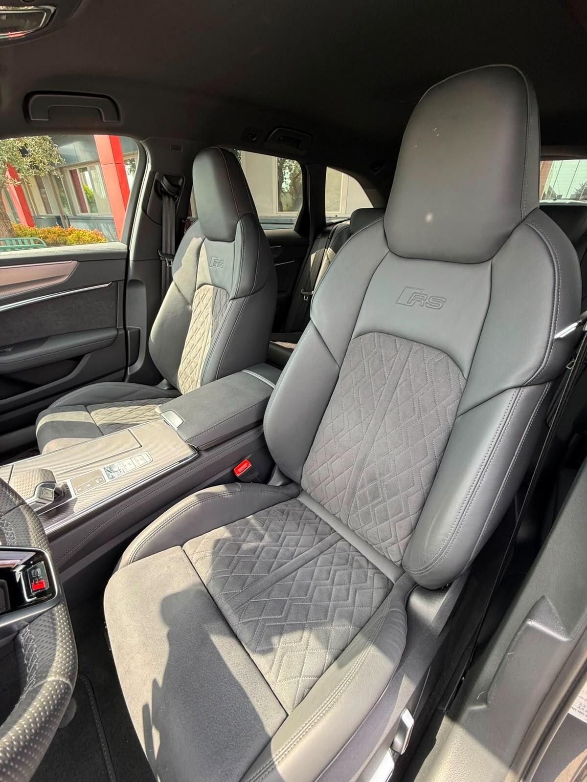 Audi RS6 Avant 4.0 TFSI V8 quattro tiptronic CARBONIO FRENI CARBOCERAMICI MY25