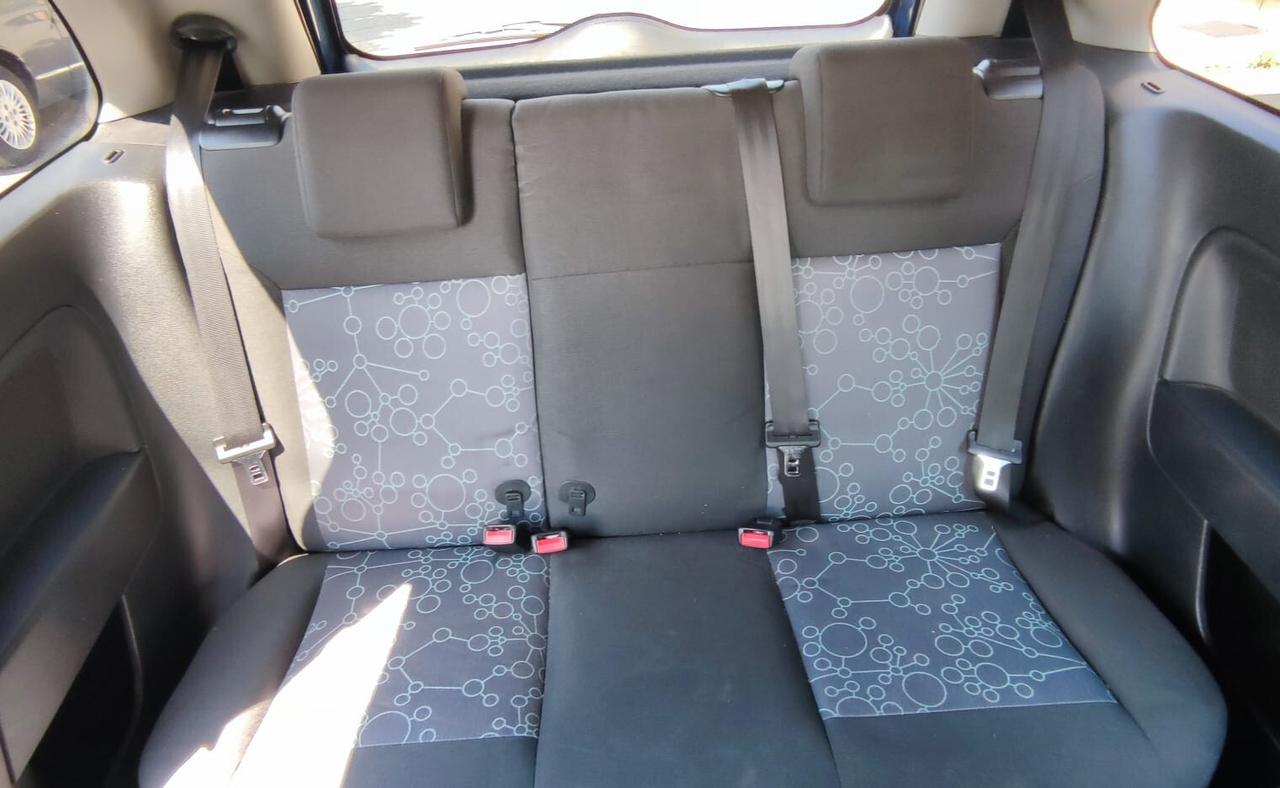Ford Fiesta 1.2 16V 3p. Clever