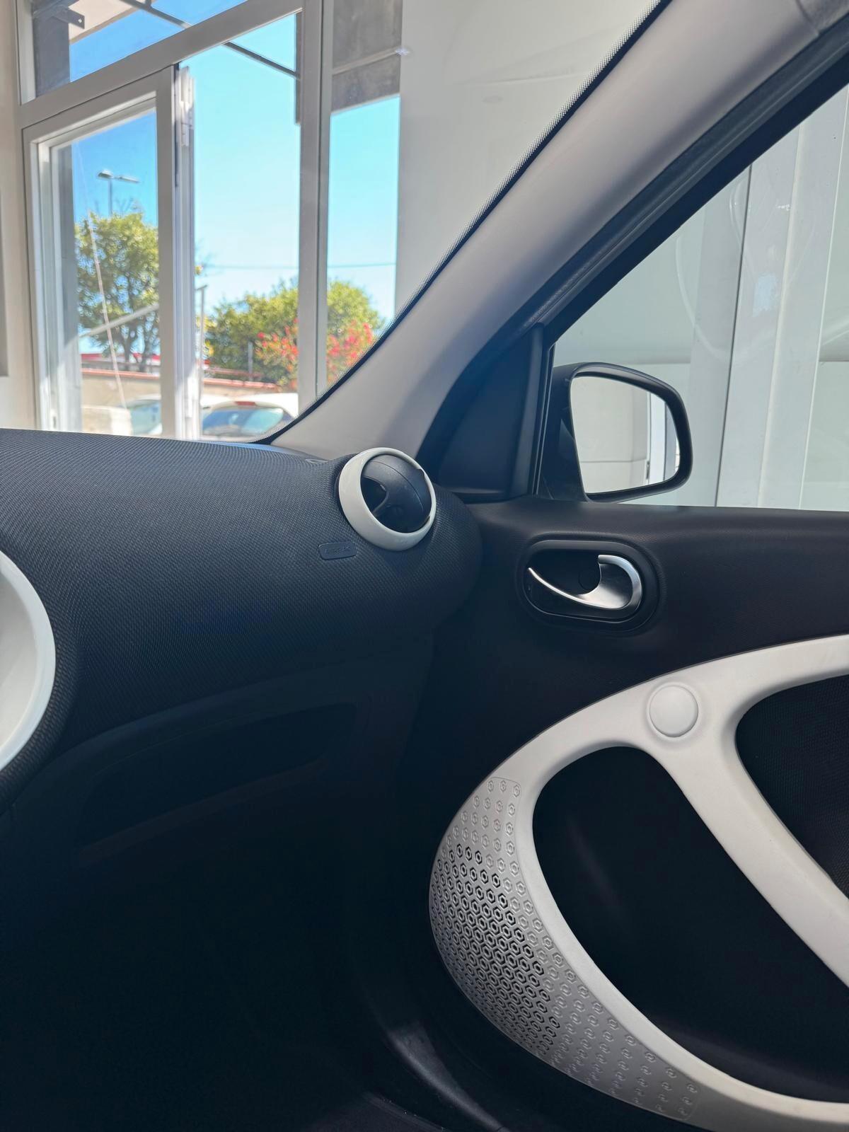 Smart ForFour 70 1.0 Passion