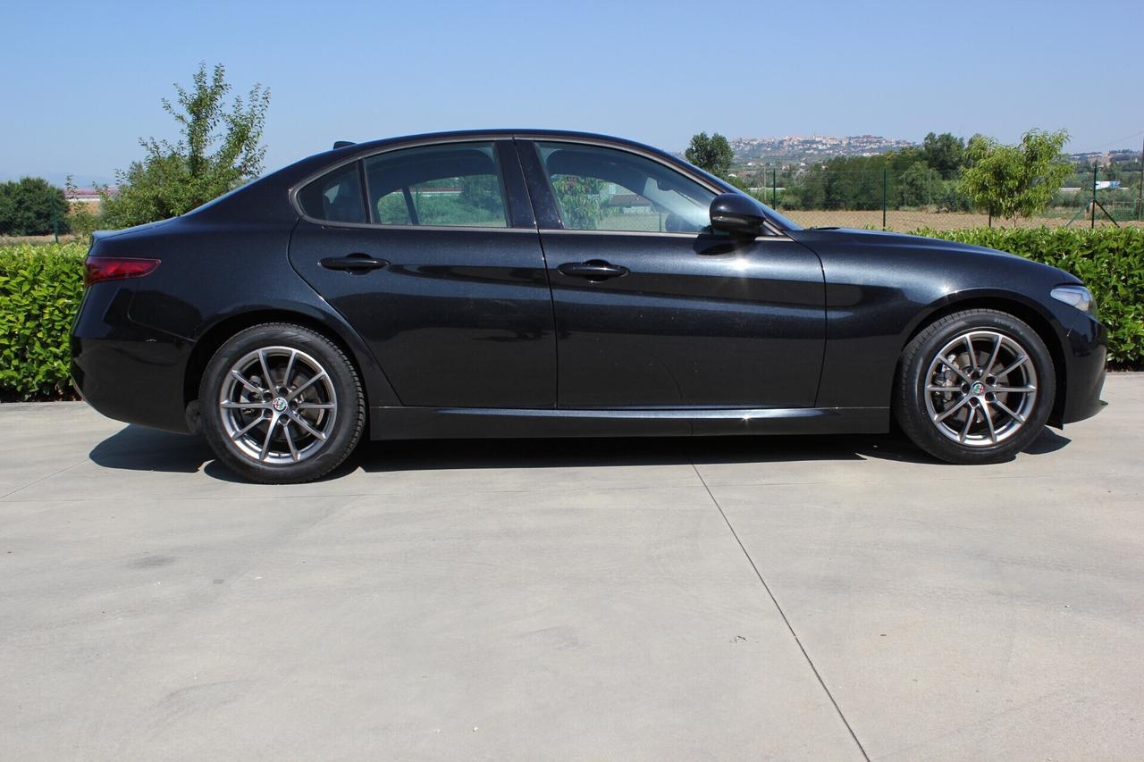 ° Alfa Romeo Giulia Finanziabile da 272€