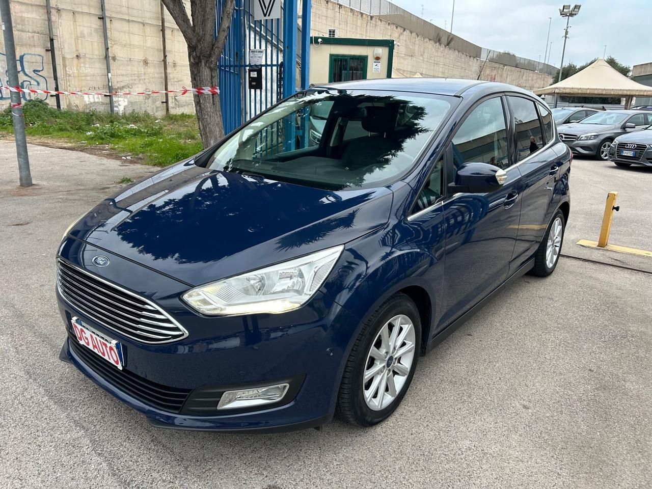 Ford C-Max Titanium 1.5 tdci 120 cv 2015 Navig