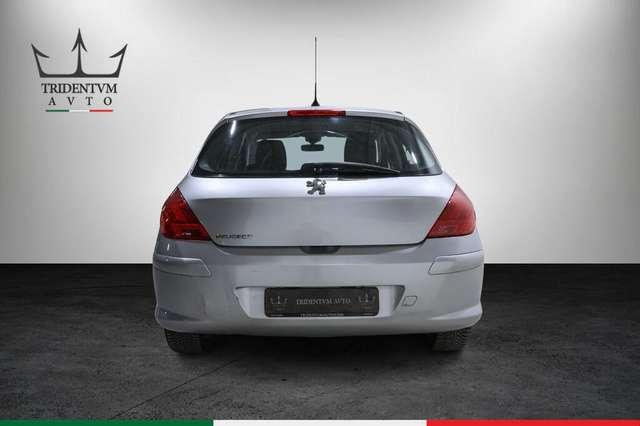 Peugeot 308 1.6 hdi 16v Business 110cv 5p 6m Fap