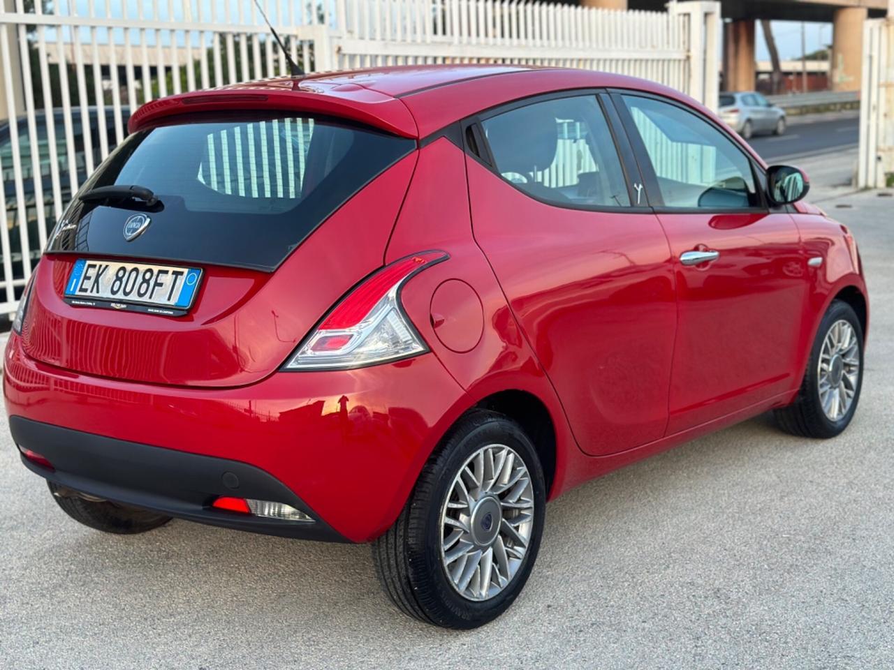 Lancia Ypsilon 1.2 69 CV S&S Silver 83.000 KM