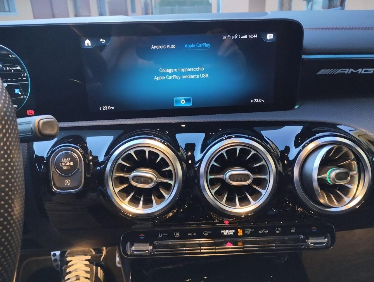 MERCEDES-BENZ CLA 35 AMG 4Matic Shooting Brake