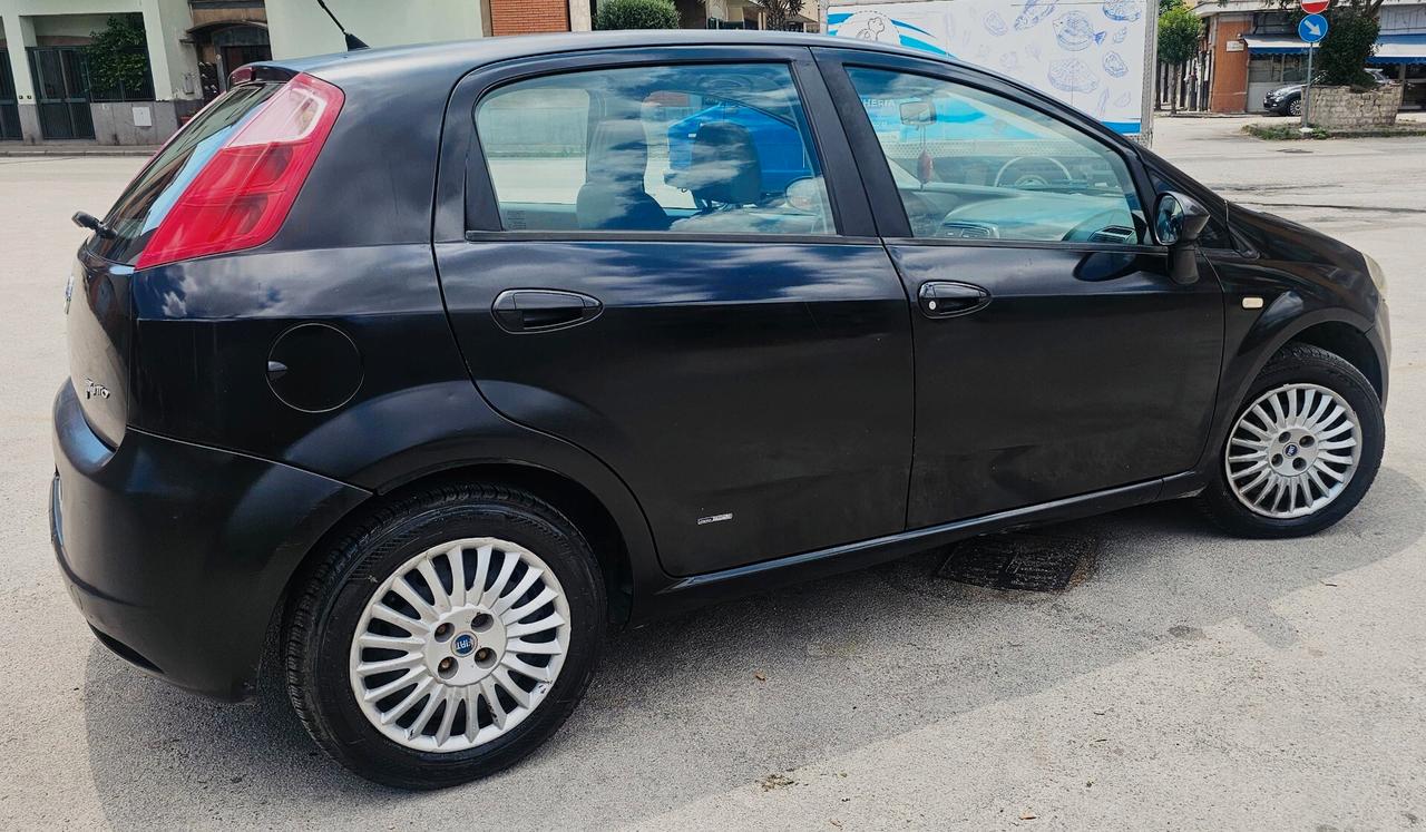 Fiat Grande Punto Grande Punto 1.3 MJT 75 CV 5 porte Active