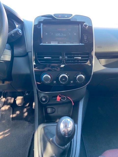 Renault Clio 1.2 75CV 5 porte Live