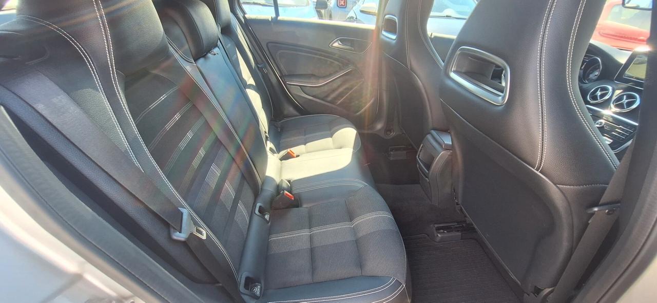 Mercedes-benz A 180 A 180 d Sport