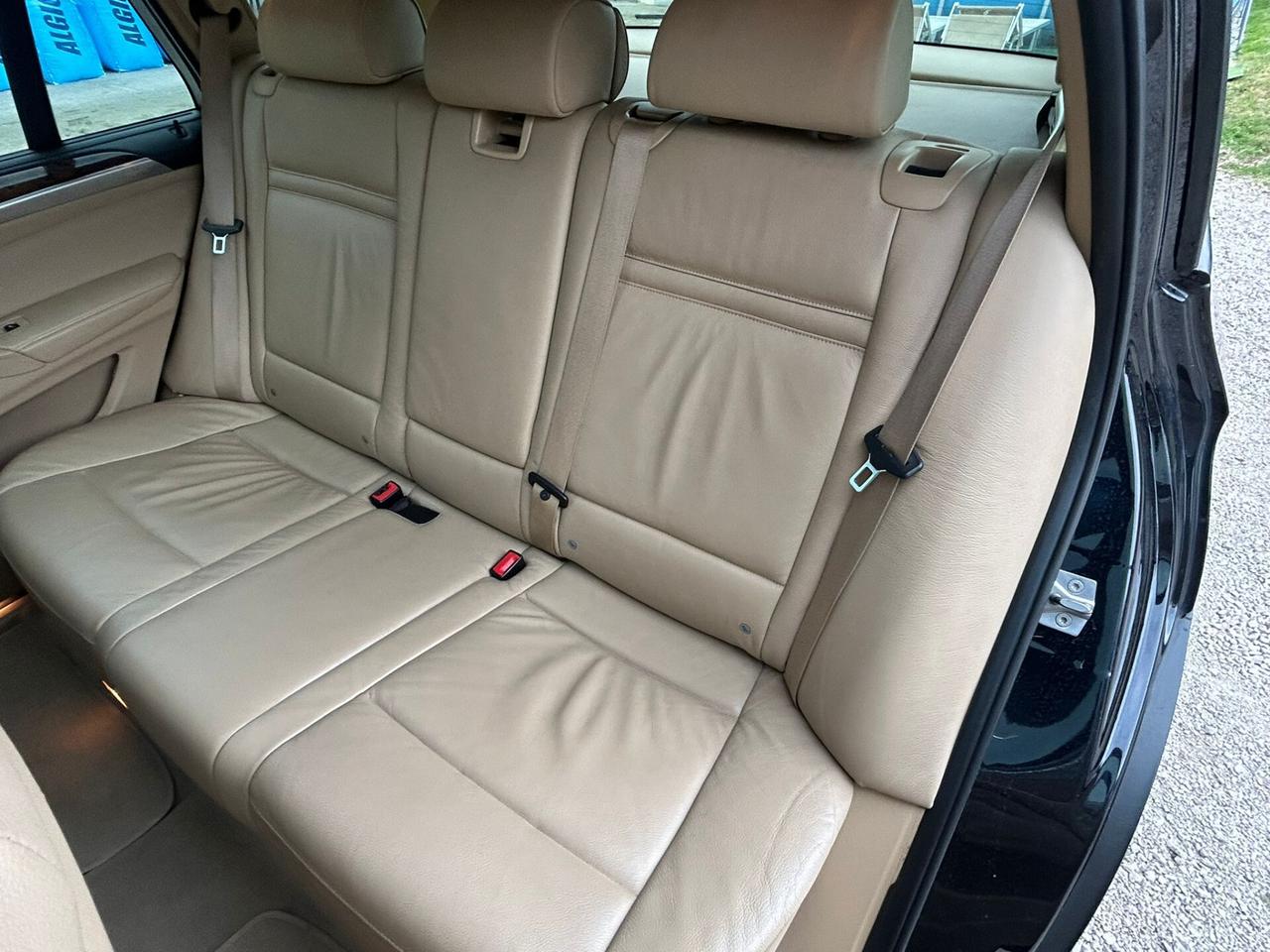 Bmw X5 xdrive30d auto 8m E5