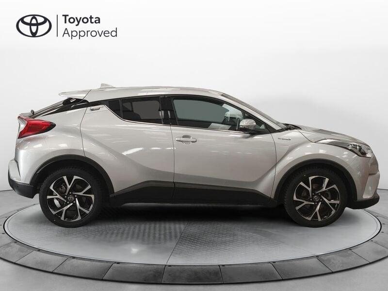 Toyota C-HR 1.8 Hybrid E-CVT Trend