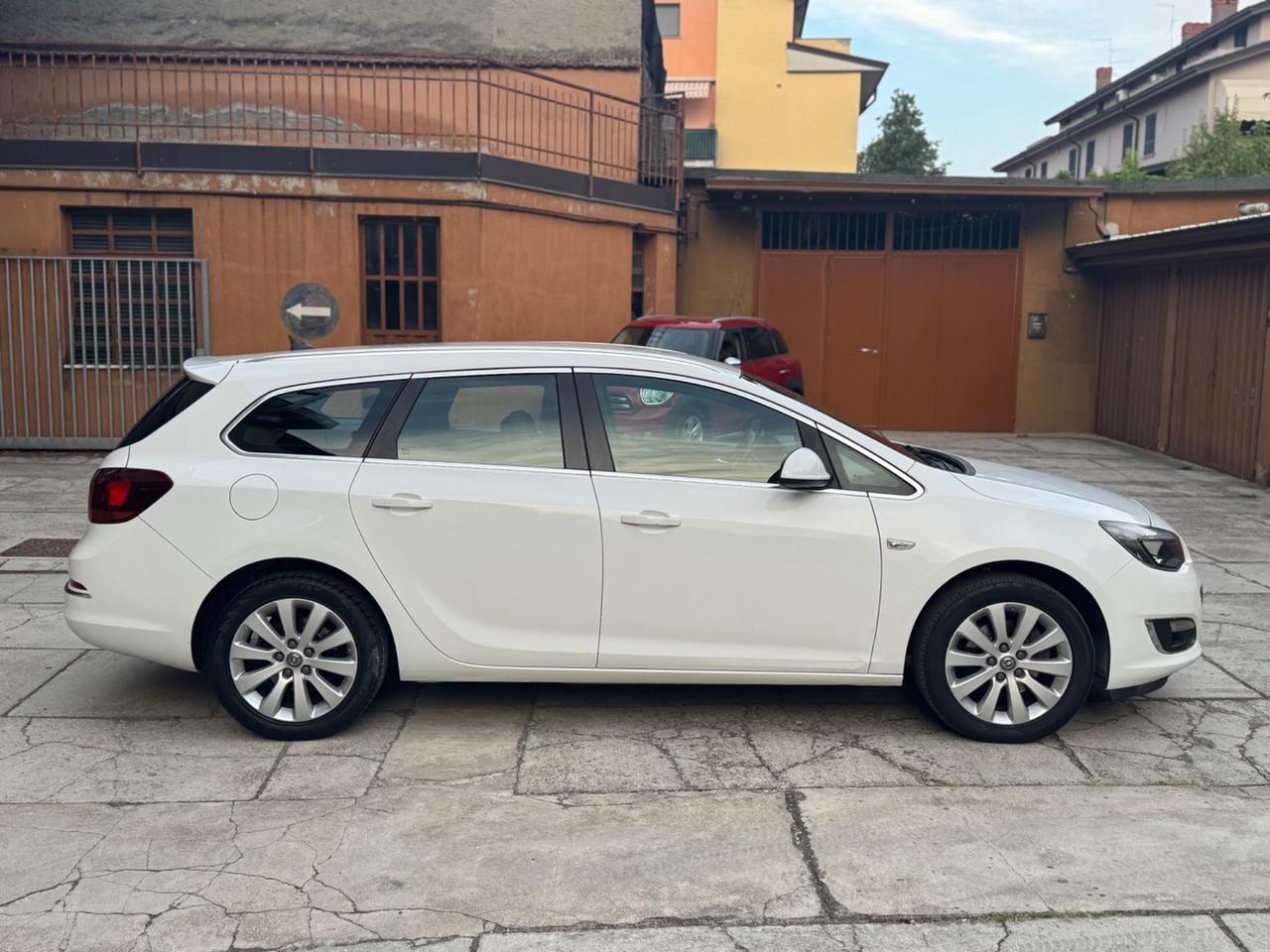 Opel Astra 1.6 CDTI 136CV EcoFLEX S&S Sports Tourer Elective