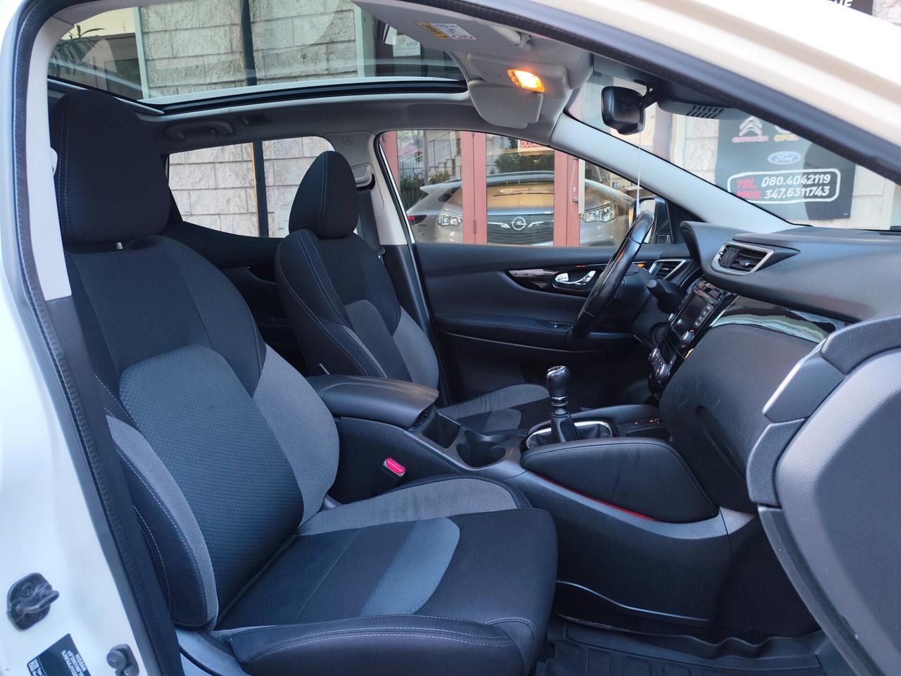 Nissan Qashqai 1.5 dCi 115CV TEKNA TETTO NAVI