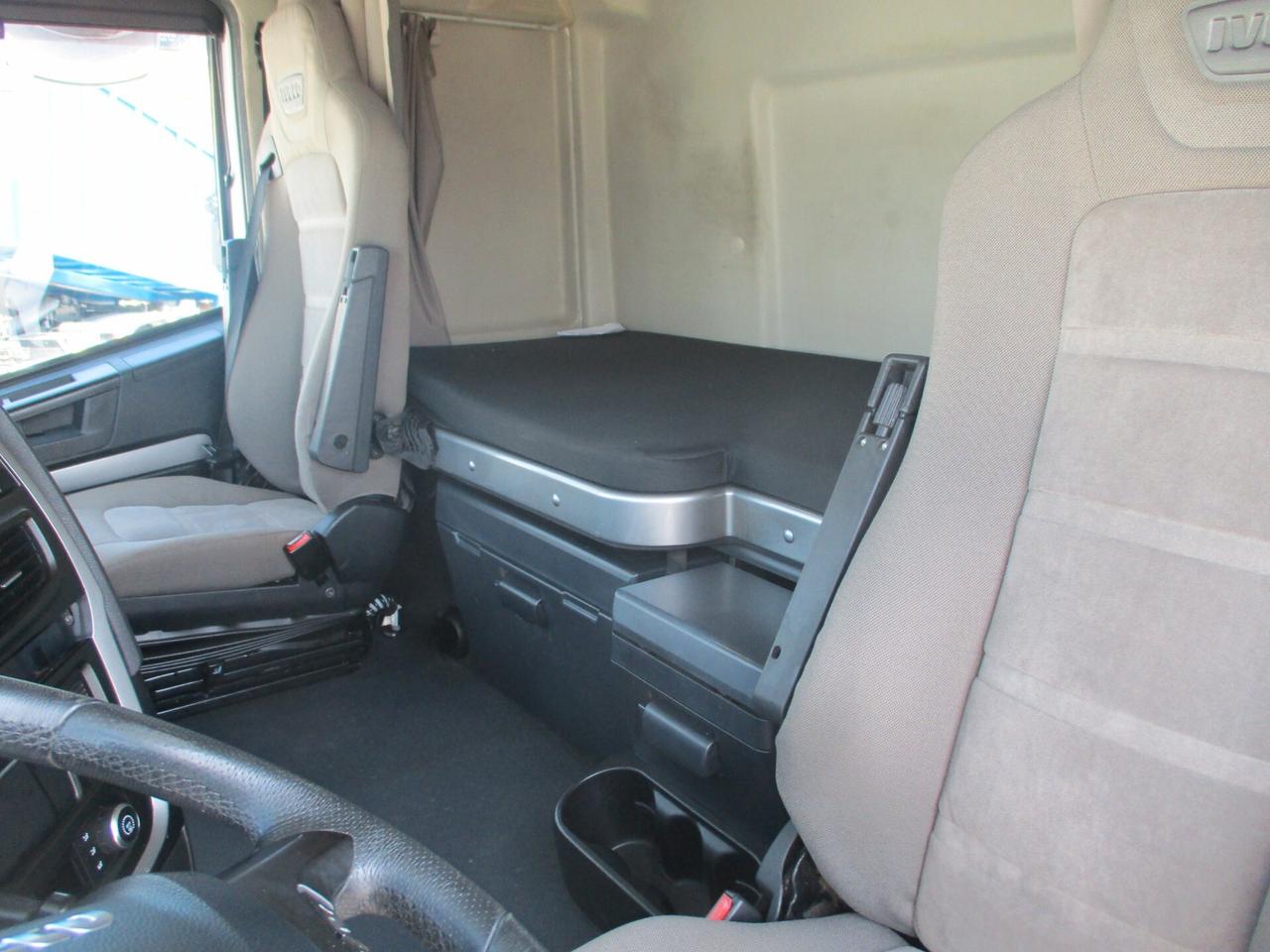 STRALIS XP 510 E6 CENTINA ALZA/ABB 7.80M ATT BIGA