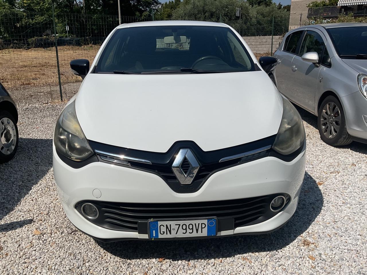 Renault Clio 1.2 75CV 5 porte Live