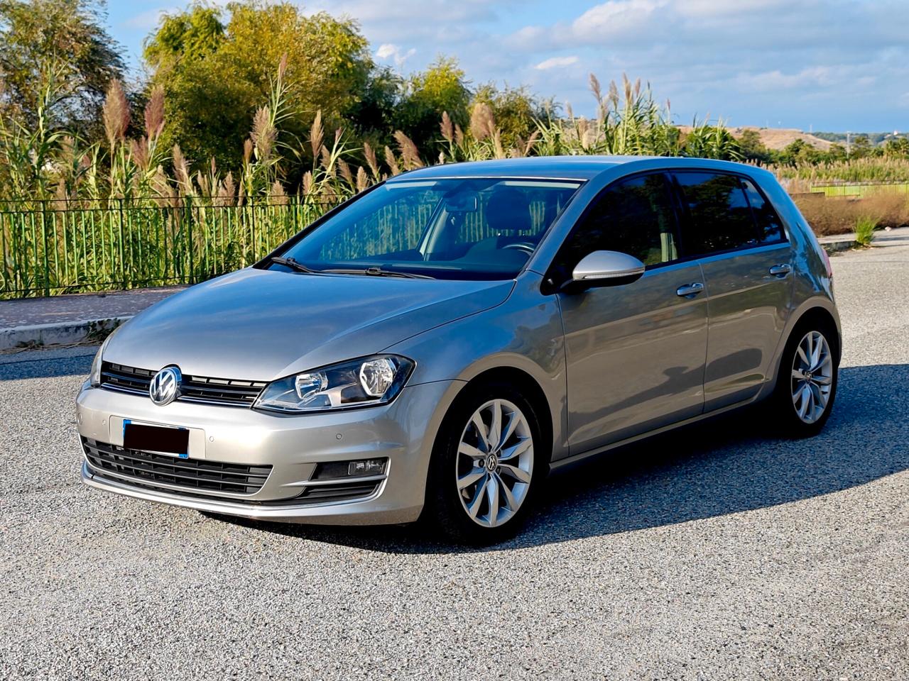 Volkswagen Golf 2.0 TDI DSG 5p. Highline BlueMotion Technology