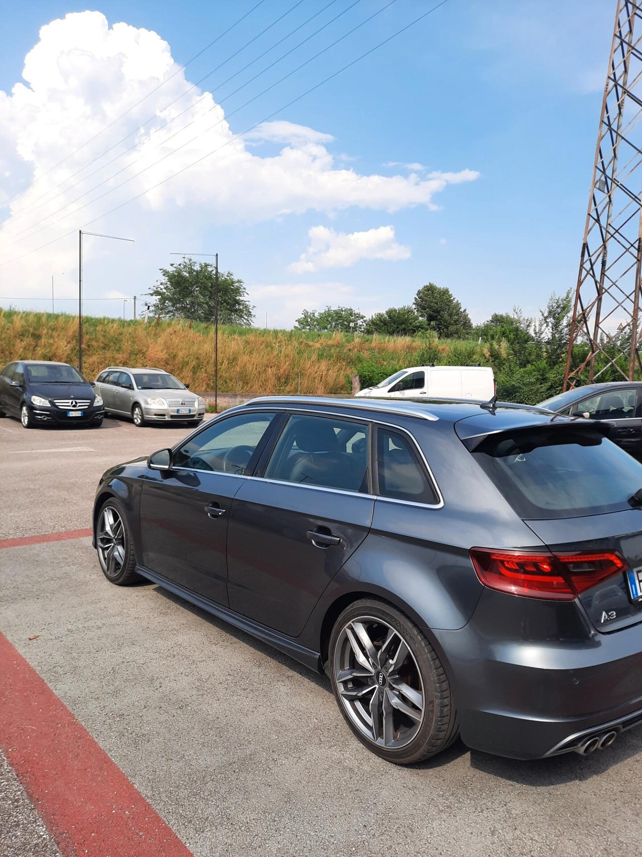 Audi A3 SPB 2.0 TDI 150 CV S-LINE diesel S tronic Ambition
