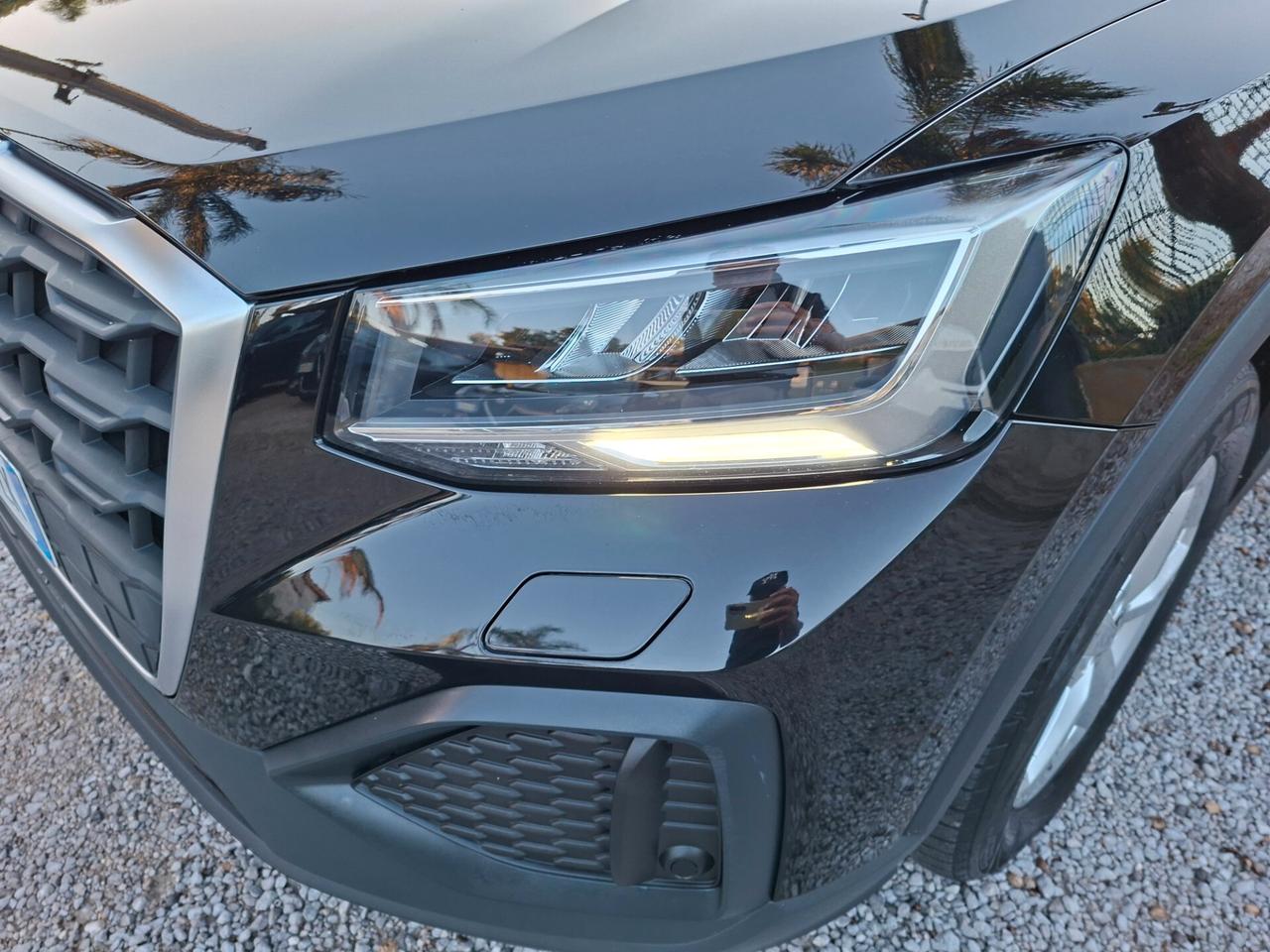 Audi Q2 30 TFSI Business
