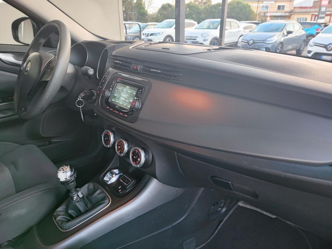 Alfa Romeo Giulietta 1.6 JTDm-2 120 CV Distinctive