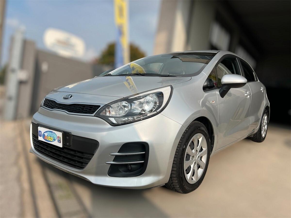 Kia Rio 1.1 CRDi 5p. Active / PER NEOPATENTATI