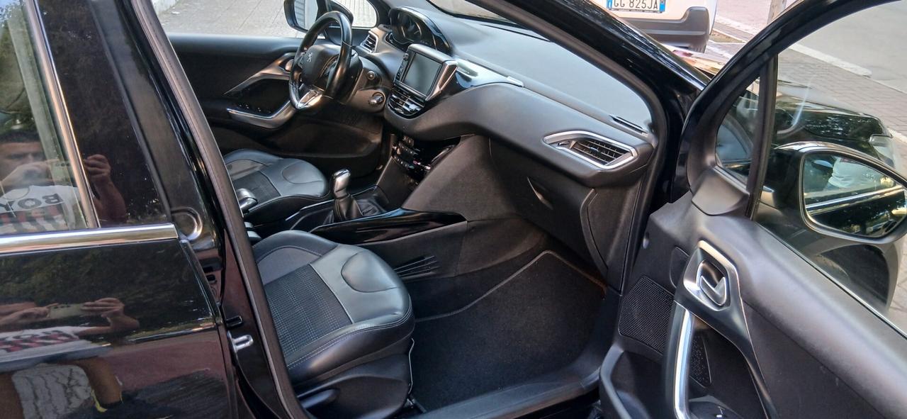 PEUGEOT 2008 BLUE HDi 100 GT LINE