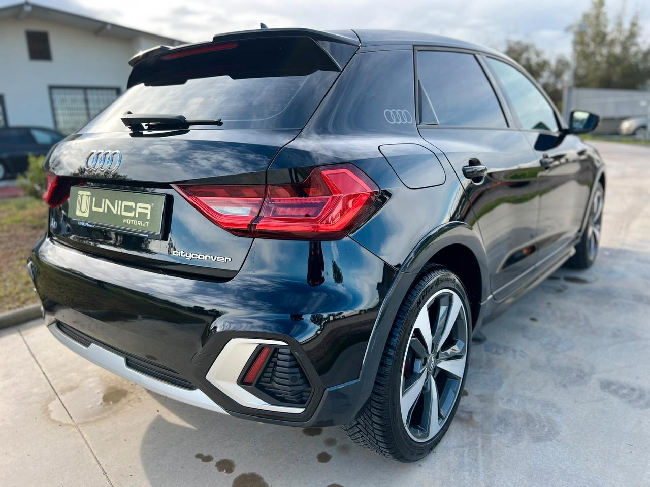 Audi A1 citycarver 30 1.0 116cv TFSI S tronic IVA ESPOSTA UNICO PROPRIETARIO