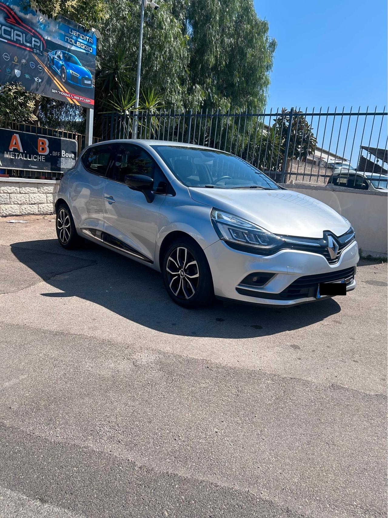 Renault Clio dCi 8V 75 CV 5 porte Duel