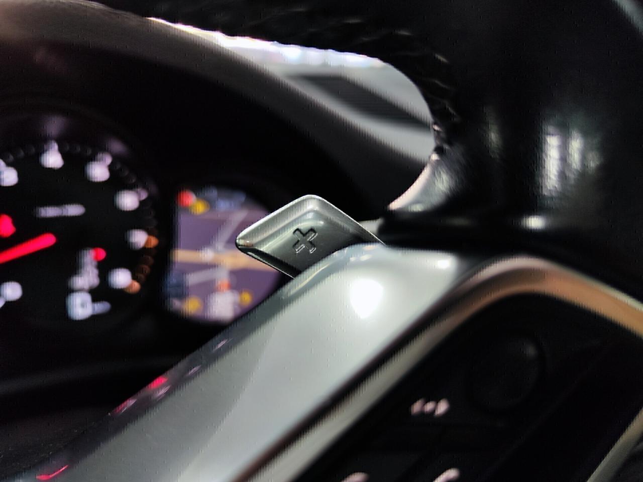 Porsche Macan 2.0 245cv Tetto Led