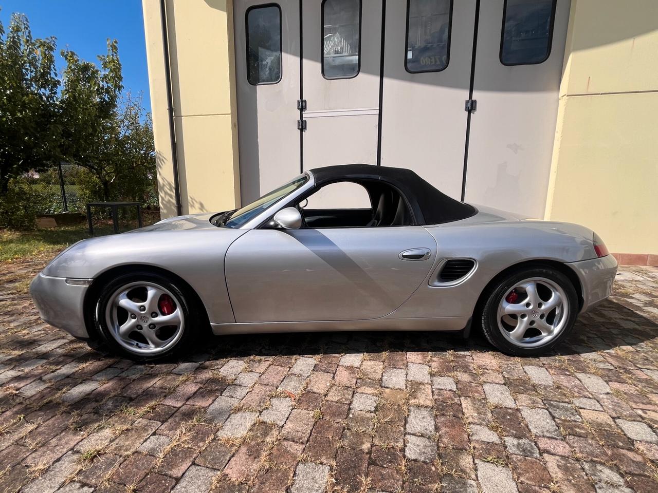 Porsche Boxster 2.5i 24V cat