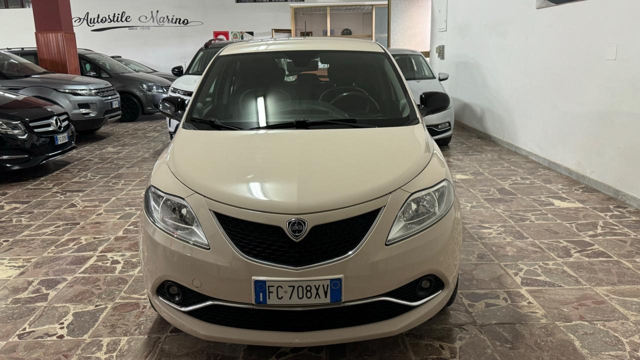 Lancia Ypsilon 1.2 69 CV 5 porte GPL Ecochic Silver-2016