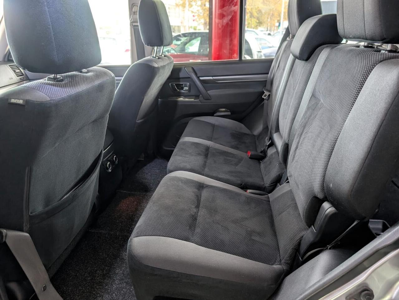 Mitsubishi Pajero 3.2 7 POSTI VERRICELLO