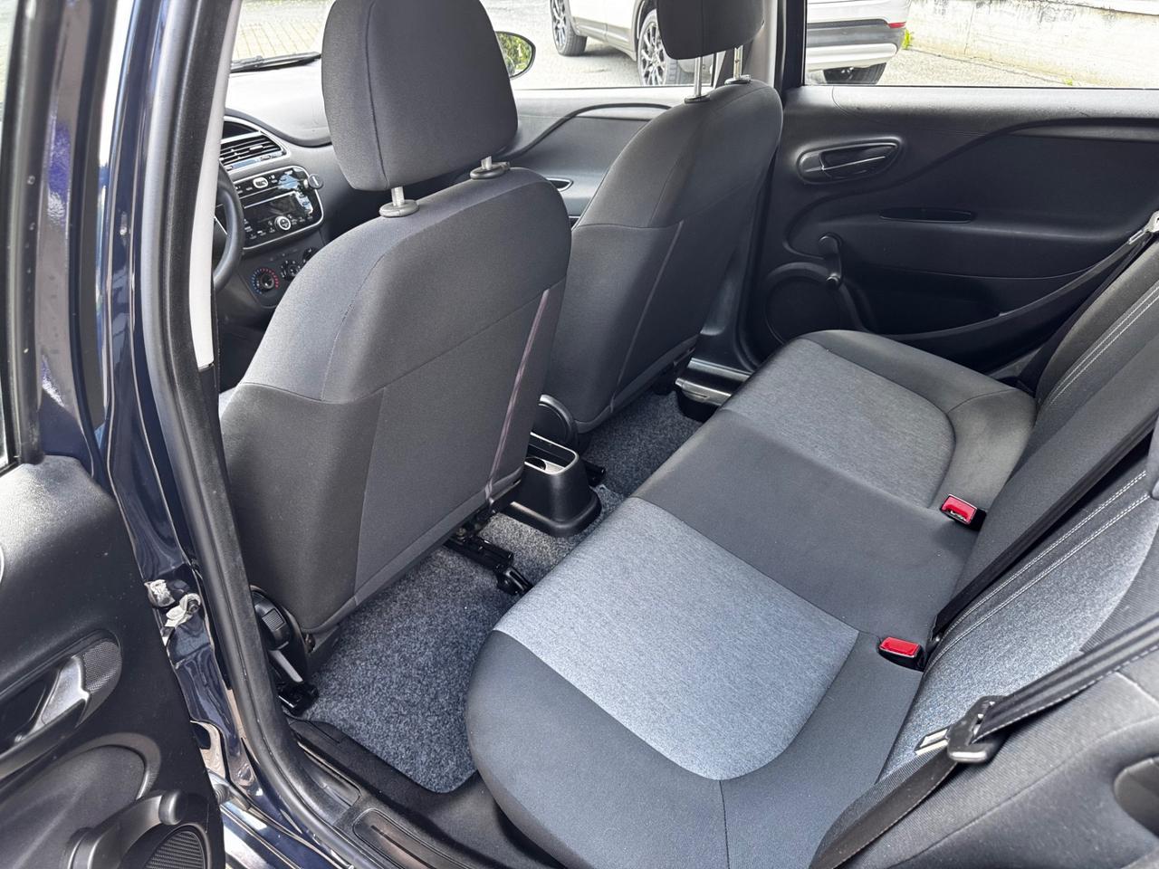 Fiat Punto 1.2 8V 5 porte Lounge neopatentati