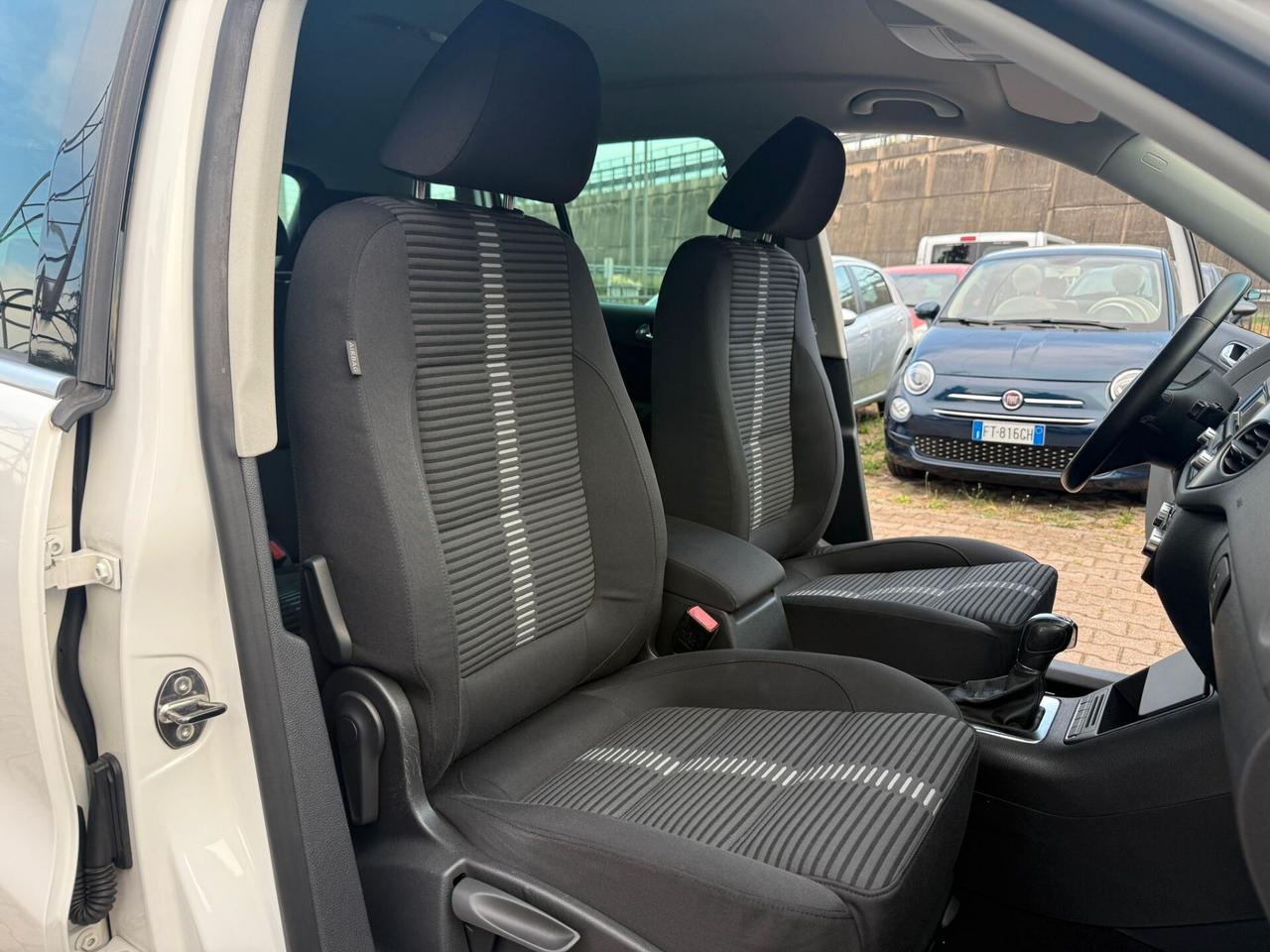 Volkswagen Tiguan 2.0 TDI DPF 4MOTION DSG Sport & Style