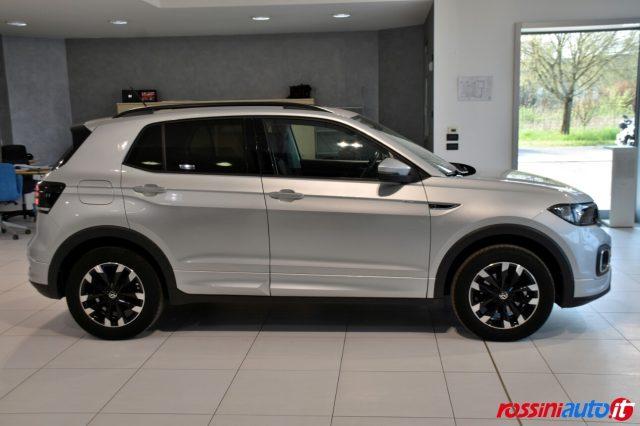 VOLKSWAGEN T-Cross 1.0 TSI 95 CV SPORT R-LINE + TECH PACK + 2XCLIMA