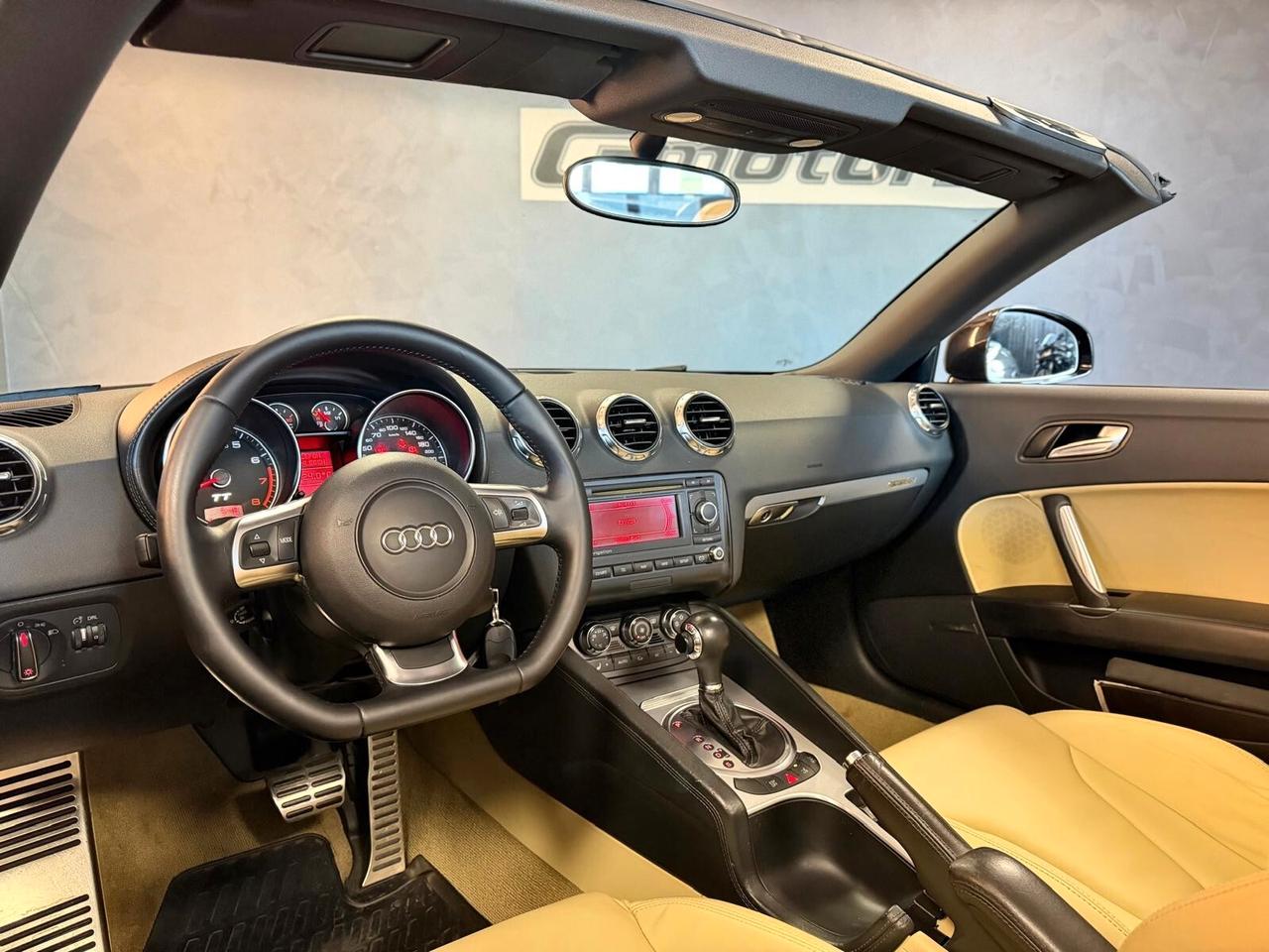 Audi TT Roadster 3.2 V6 quattro S tronic
