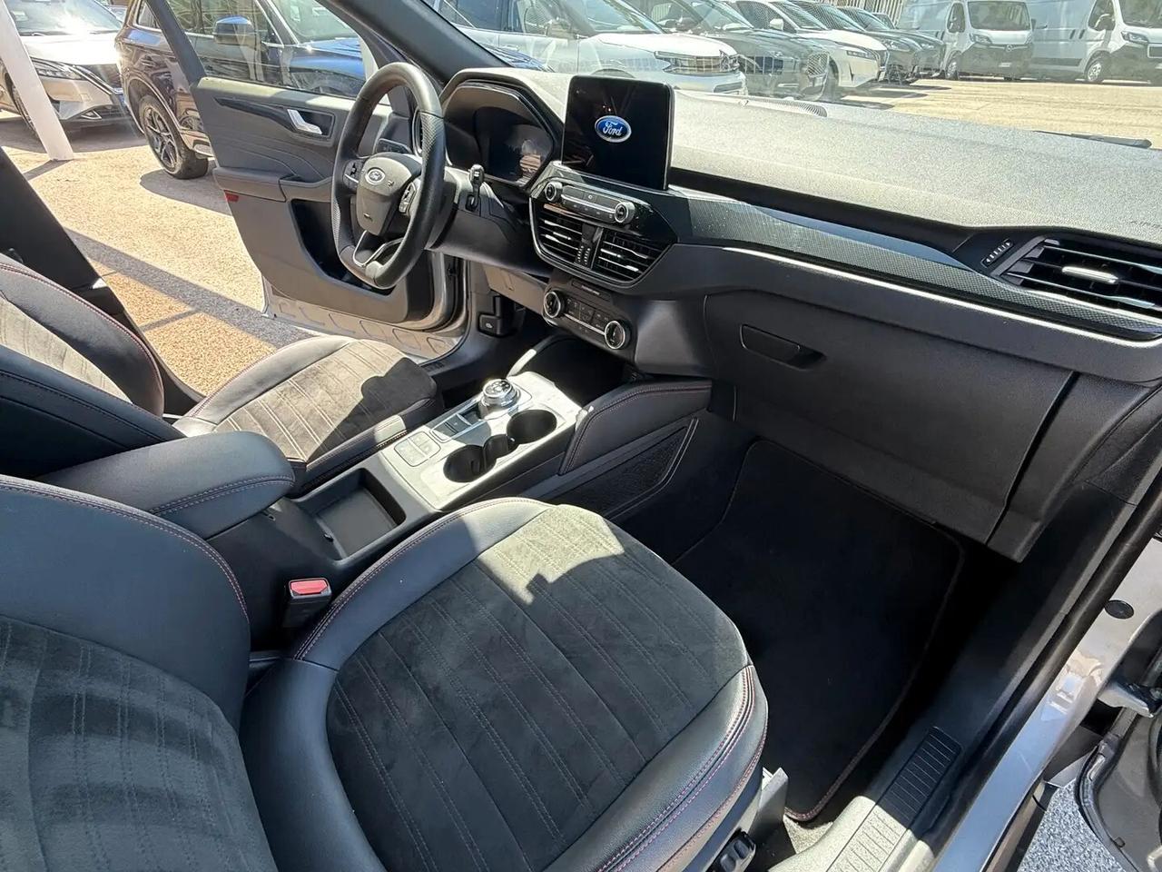 Ford Kuga 2.0 EcoBlue 120 CV aut. 2WD ST-Line