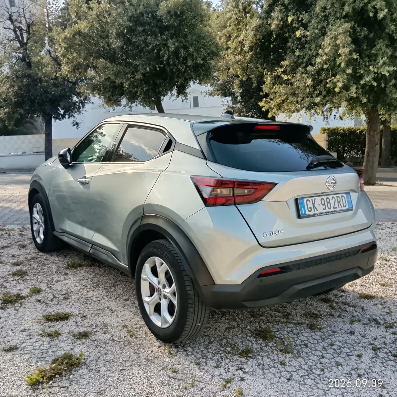 Nissan Juke 1.0 DIG-T 114 CV DCT N-Connecta