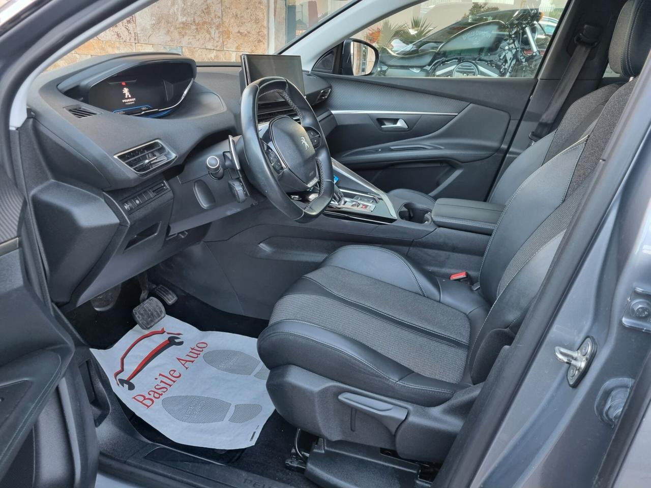 Peugeot 3008 BlueHDi 130 S&S EAT8 Allure Pack