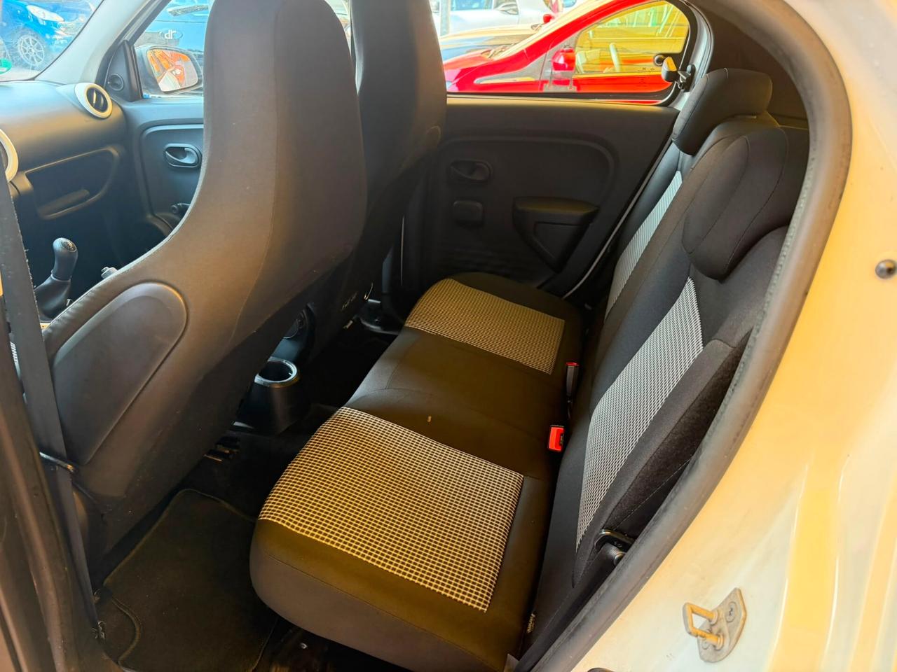 Renault Twingo 1.0cc benzina 12 mesi garanzia-2016