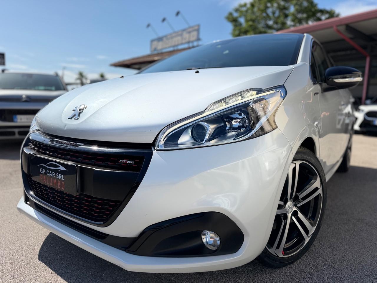 Peugeot 208 BlueHDi 120 S&S 5 porte GT Line PERFETTA