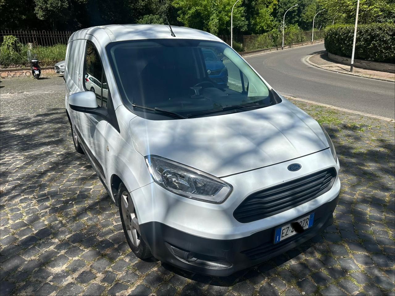 Ford Transit Courier 1.5 Diesel Euro 5b Full Opt 2015
