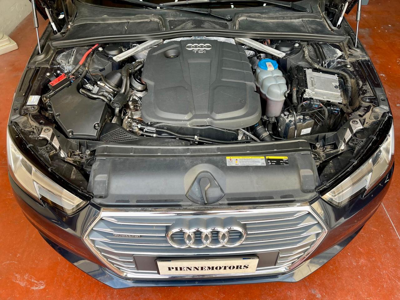 Audi A4 2.0 TDI 190 CV quattro S tronic S-LINE