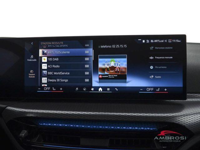 BMW 320 Serie 3 d mhev 48V xdrive MSport Pro auto