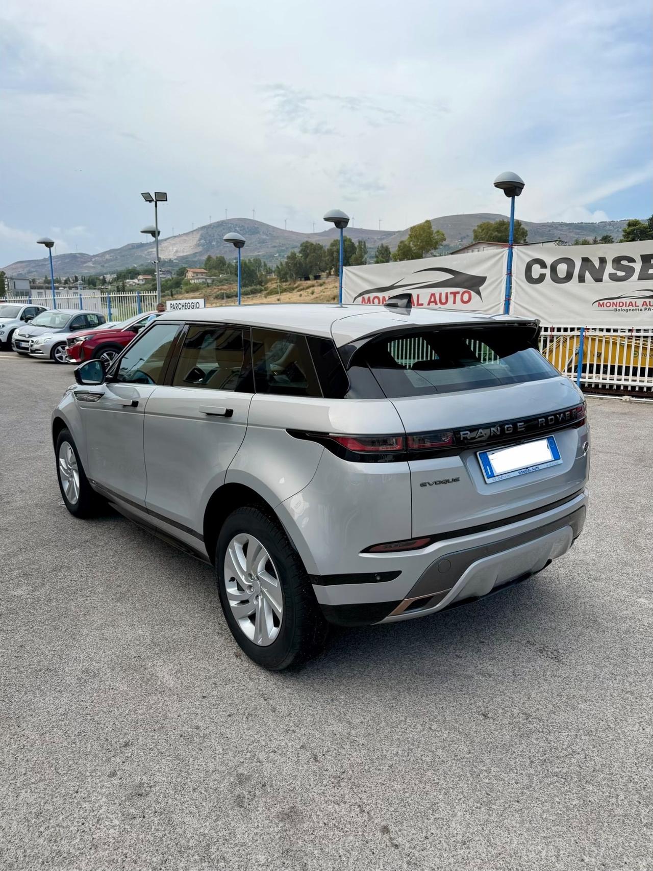 Range Rover Evoque 2.0D 163 CV AWD R-Dynamic 2021