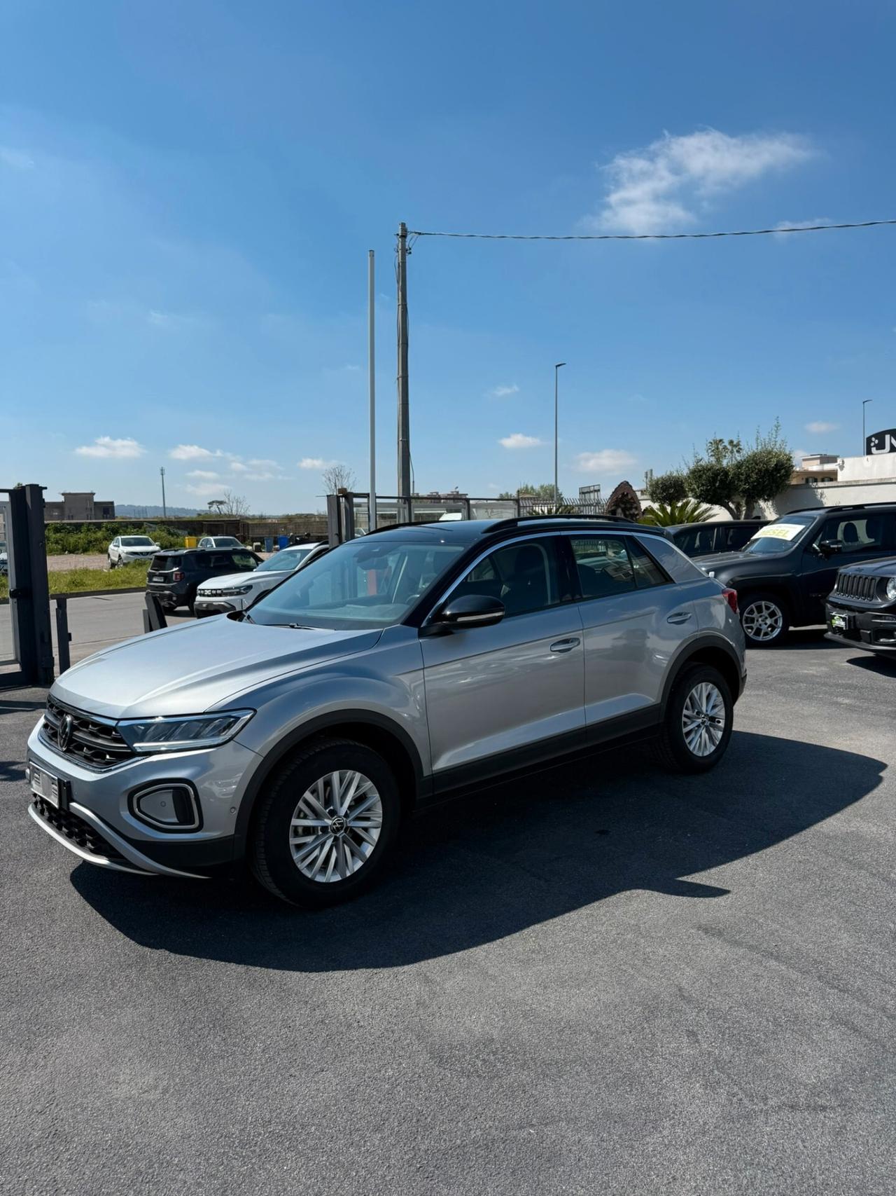 Volkswagen T-Roc 2.0 TDI SCR Life 02/2025
