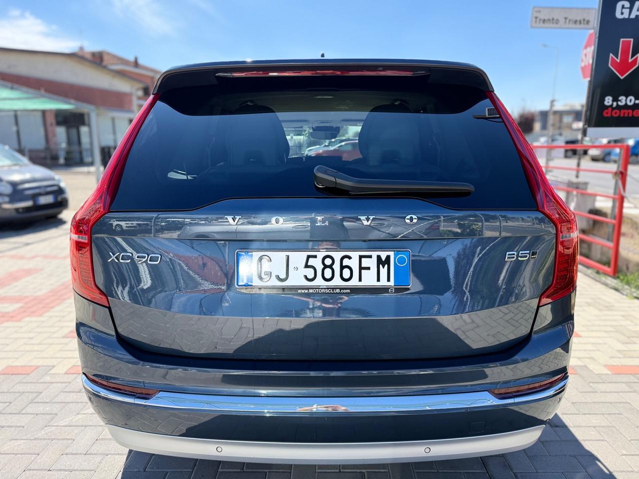 Volvo XC90 B5 (d) AWD automatico 7 posti